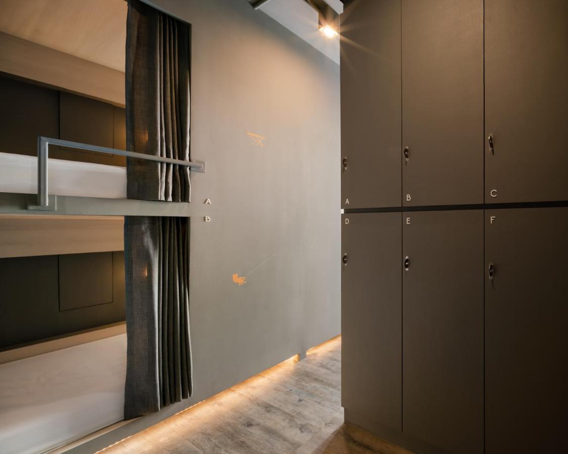 Speck Bangkok Hostel Buitenkant foto